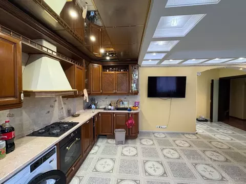 4-к кв. Ростовская область, Ростов-на-Дону Вятская ул., 49 (92.9 м)