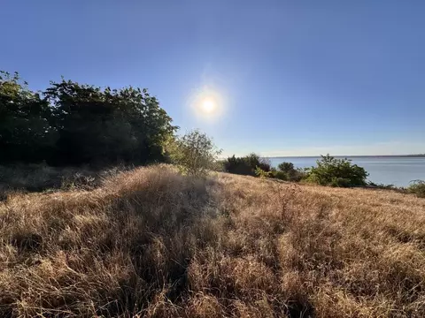 Участок в Ростовская область, Неклиновский район, ...