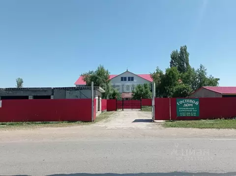 Дом в Саратовская область, Ровенский район, с. Тарлыковка Рабочая ул., ...