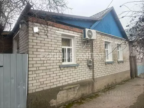 Дом в Волгоградская область, Волгоград Верхнезареченский пгт, ул. ...
