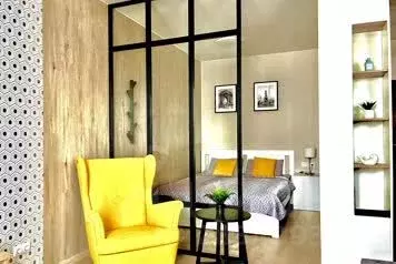 1-к кв. Иркутская область, Иркутск ул. Красных Мадьяр, 27 (42.0 м)