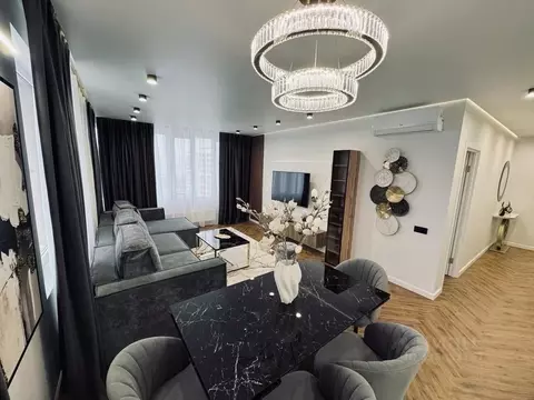 2-к кв. Московская область, Красногорск ул. Липовой Рощи, 1к2 (63.0 м)