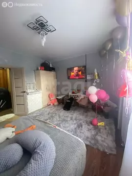 2-комнатная квартира: Северск, улица Строителей, 5 (60 м)