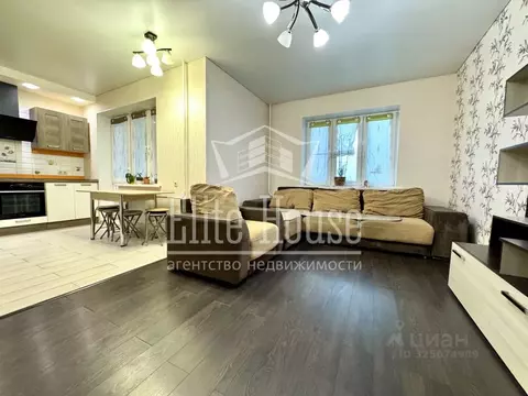 3-к кв. Калужская область, Калуга ул. 65 лет Победы, 43 (84.0 м)