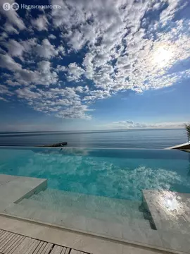 2-комнатная квартира: Алушта, Набережная улица, 18 (87 м)