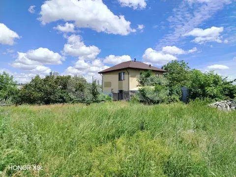Участок в Волгоградская область, Волгоград ул. Джамбула Джабаева, ...