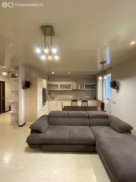 3-комнатная квартира: Екатеринбург, улица Фролова, 31 (82.7 м)