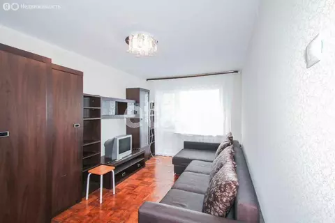 2-комнатная квартира: Тобольск, 8-й микрорайон, 21 (44.1 м)