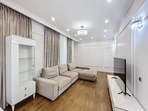 3-к кв. Москва Ленинградский просп., 37/5 (100.0 м)