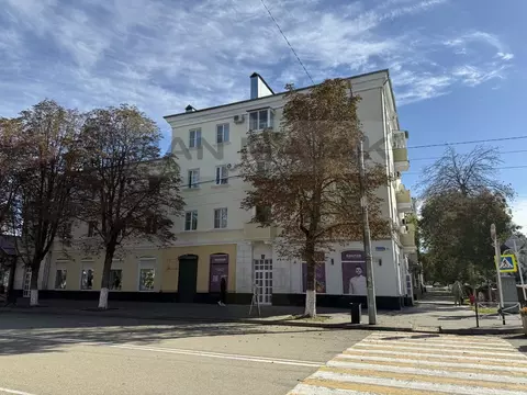 3-к кв. Адыгея, Майкоп Краснооктябрьская ул., 16 (83.5 м)