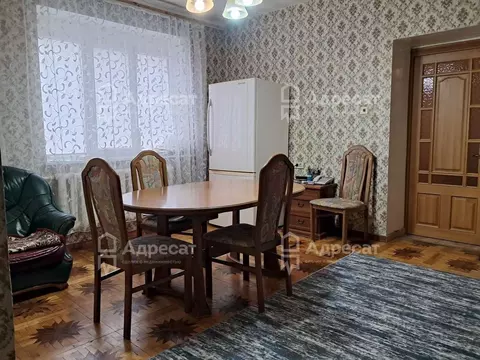 Дом в Волгоградская область, Волгоград Нефтезаводская ул. (241 м)