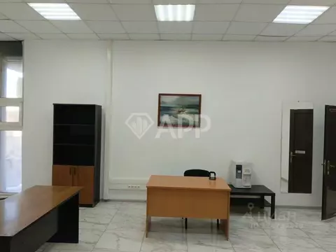 Офис в Краснодарский край, Новороссийск ул. Энгельса, 7 (68 м)