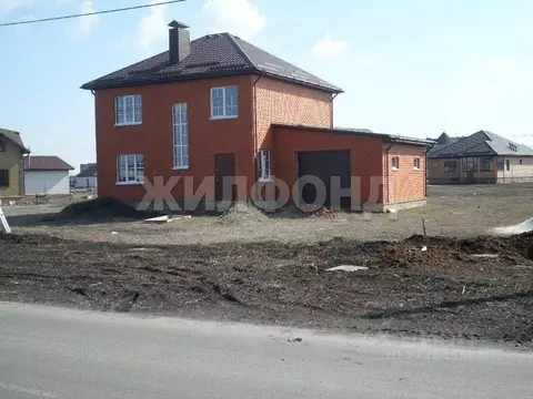 Дом в Белгородская область, Белгородский район, с. Стрелецкое ул. ...