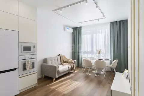 2-к кв. Тюменская область, Тюмень ул. Братьев Бондаревых, 5 (63.1 м)