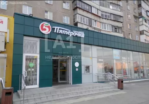 Торговая площадь (74 м)