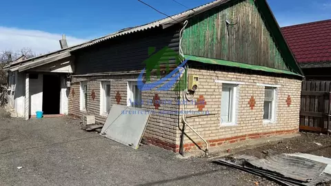 Дом в Оренбургская область, Орск пос. Первомайский, ул. ...