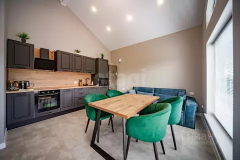 Дом в Ленинградская область, Ломоносовский район, Виллозское городское ...