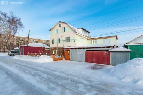 Дом в Омск, микрорайон Городок Нефтяников, 6-я Заозёрная улица (377.2 ...