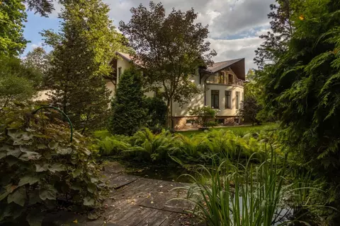 Коттедж в Московская область, Химки Новогорск мкр, ул. Заречная, ...