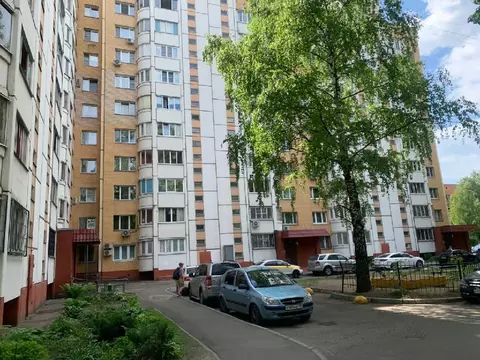 Продается 2-комнатная квартира