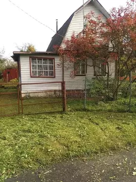 Дом в Ленинградская область, Лужский район, Заклинское с/пос, ...