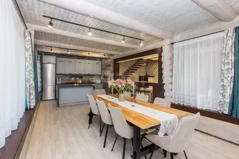 Дом в Алтайский край, Первомайский район, с. Бобровка, Светлый мкр 78 ...