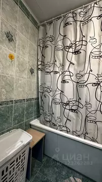 3-к кв. Башкортостан, Уфа ул. Набережная реки Уфы, 17/1 (66.0 м)