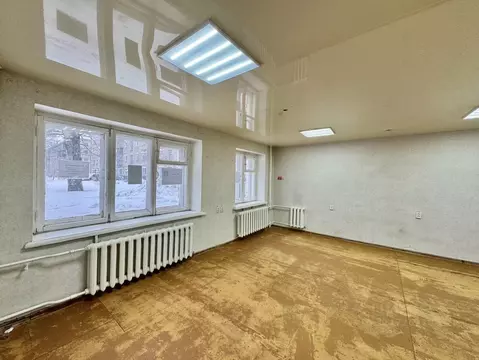 Помещение свободного назначения в Кировская область, Киров ул. ...