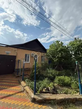 Дом в Волгоградская область, Волгоград ул. Обороны Одессы (115 м)