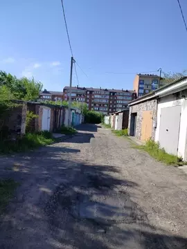 Участок в Хакасия, Черногорск В районе пождепо 53 гаражный кооператив, ...