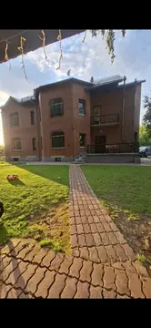 Дом в Новосибирская область, Новосибирск Малахитовая ул., 3 (556 м)