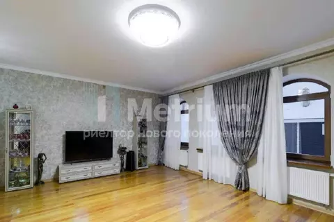 Продается дом в с. Петрово-Дальнее