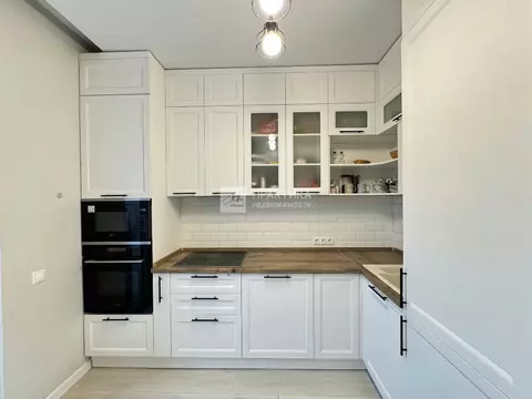 Продается 4-комнатная квартира