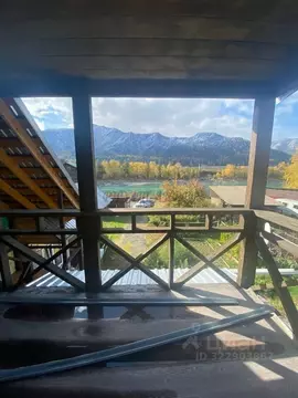 Дом в Алтай, Чемальский район, Элекмонарское с/пос, с. Элекмонар ул. ...