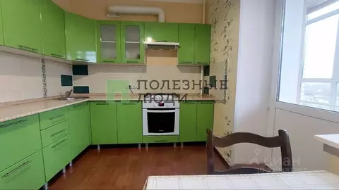 1-к кв. Орловская область, Орел Новая Ботаника мкр, ул. 5-й Орловской ...