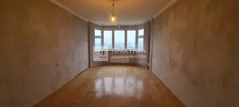 Продается 3-комнатная квартира