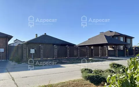 Дом в Волгоградская область, Среднеахтубинский район, Фрунзенское ...