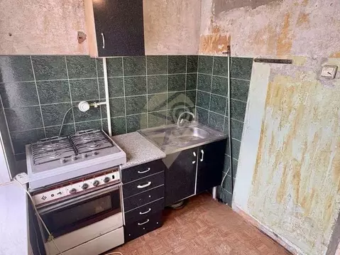 3-к кв. Белгородская область, Губкин Пролетарская ул., 4 (50.7 м)