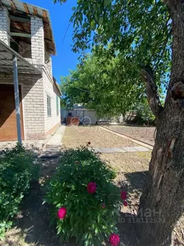 Дом в Волгоградская область, Волжский Садовод СНТ, ул. Малиновая (37 ...