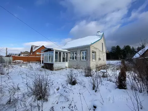 Дом в Воронежская область, Рамонский район, с. Новоживотинное ул. 70 ...
