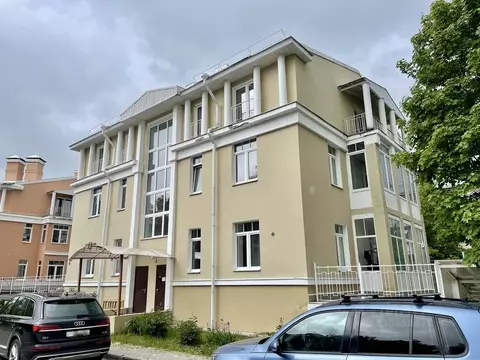 3-к кв. Санкт-Петербург, Санкт-Петербург, Павловск Госпитальная ул., ...