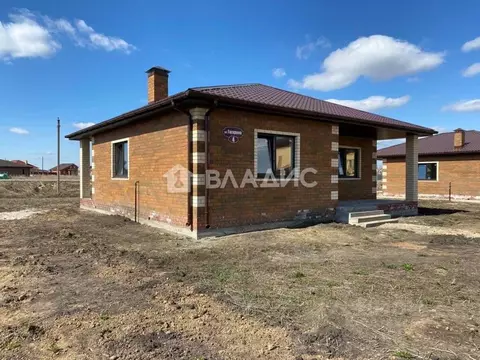 Дом в Рязанская область, Рязанский район, Семеновское с/пос, д. ...