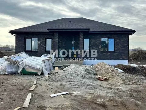 Дом в Тюменская область, Тюменский муниципальный округ, Онегин кп ул. ...