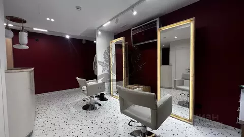 Помещение свободного назначения в Санкт-Петербург пос. Парголово, ул. ...