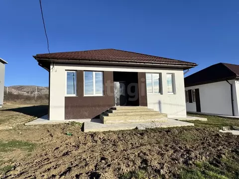 Дом в Крым, Симферопольский район, Добровское с/пос, с. Перевальное  ...