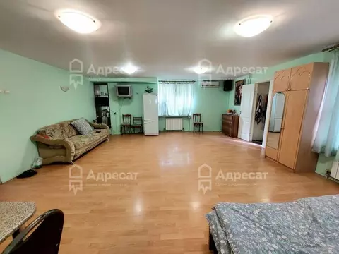 3-к кв. Волгоградская область, Волгоград ул. Розы Люксембург, 5 (107.7 ...