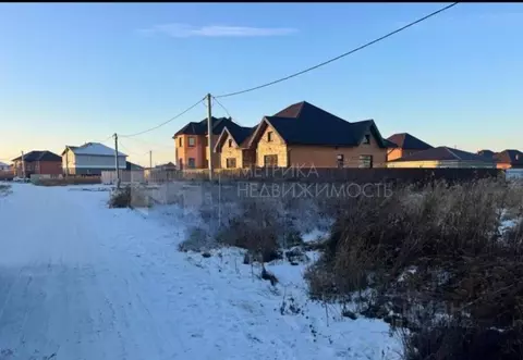 Участок в Тюменская область, Тюмень Березняковский мкр, Крестьянский ...