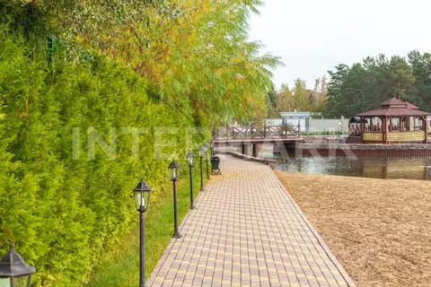 Участок в Московская область, Красногорск городской округ, д. ...