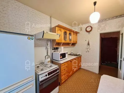 3-к кв. Волгоградская область, Волгоград Университетский просп., 49 ...