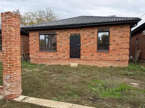 Дом в Ростовская область, Ростов-на-Дону Кремовый пер. (90 м)